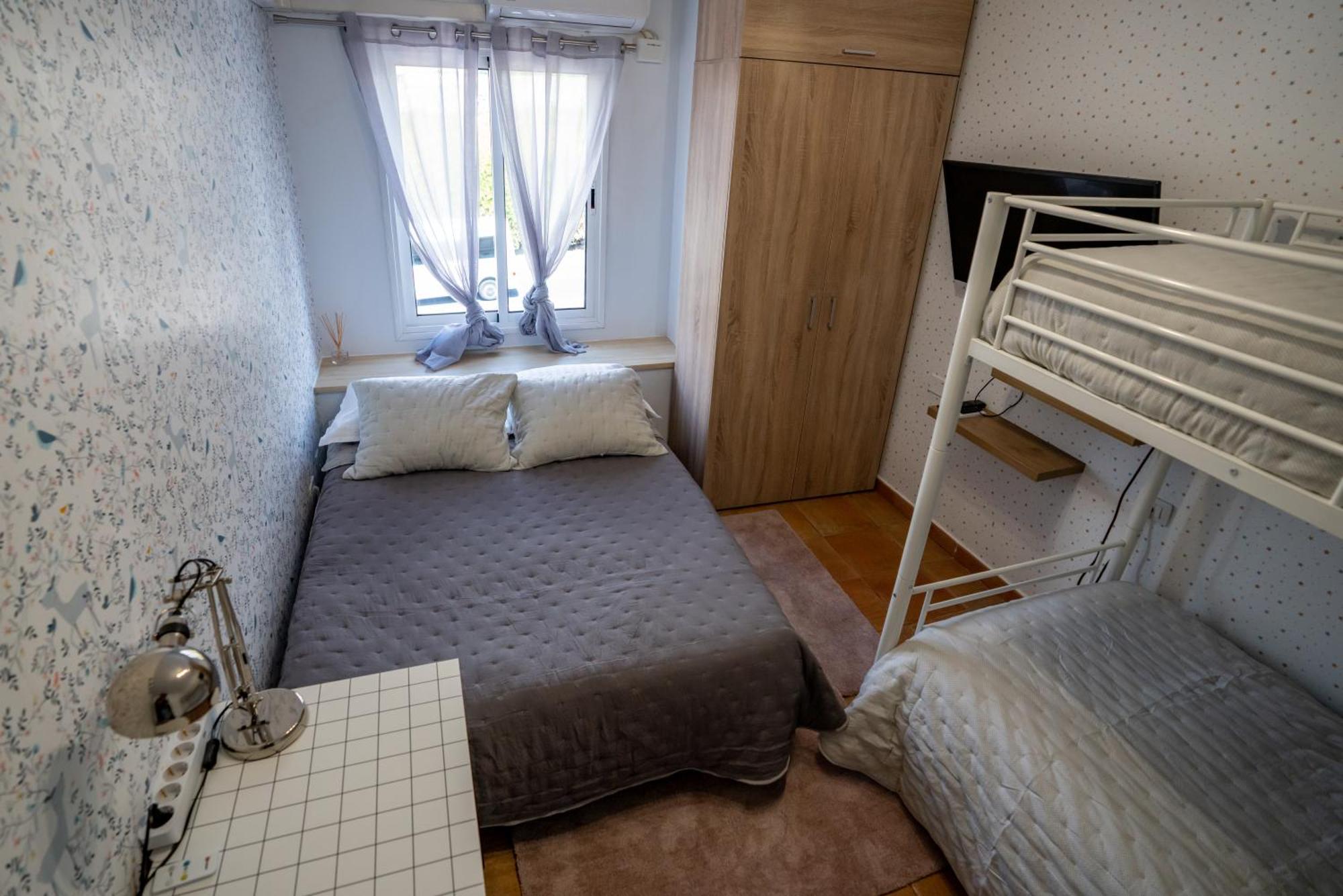 Casa Julio - Alcala Complete Coastal Retreat - Entire Apartment - 3 Min Walk From The Ocean - Shared Entrance With Host Exterior foto